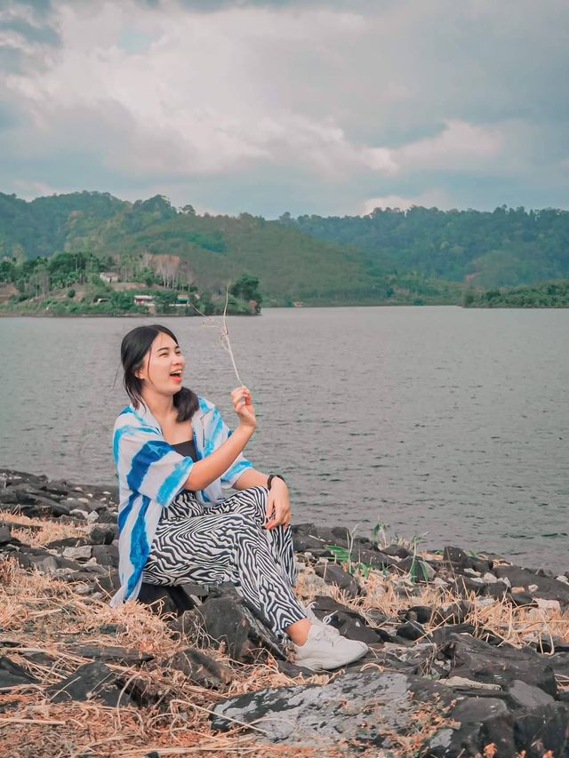 ชมวิวที่อ่างเก็บน้ำหาดส้มแป้น@ระนอง