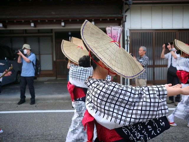 【おわら風の盆】（富山県富山市　旧国名：越中）