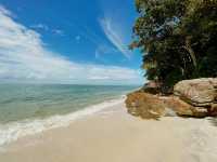 Sandy Skulls Beach