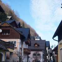 Enchanting Escapes: A Serene Holiday in Hallstatt