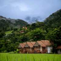 ที่พักที่ใกล้ชิดกับทุ่งนา กลางหมู่บ้านสะปัน น่าน