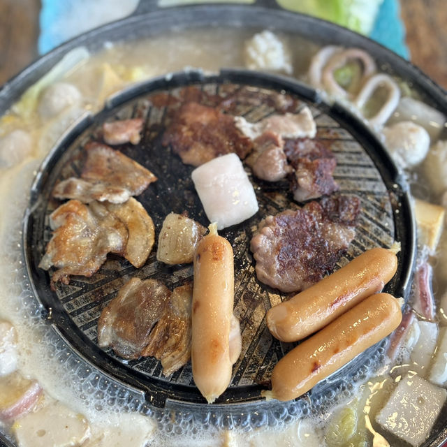 ไร่มีนา ม่อนแจ่ม