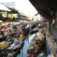 ตลาดน้ำ 4 ภาค