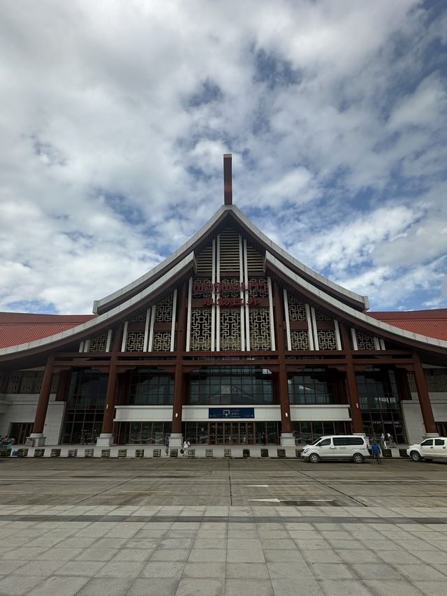 Taking the High Speed Rail (Lao China Railway) from Vientiane to Luang Prabang