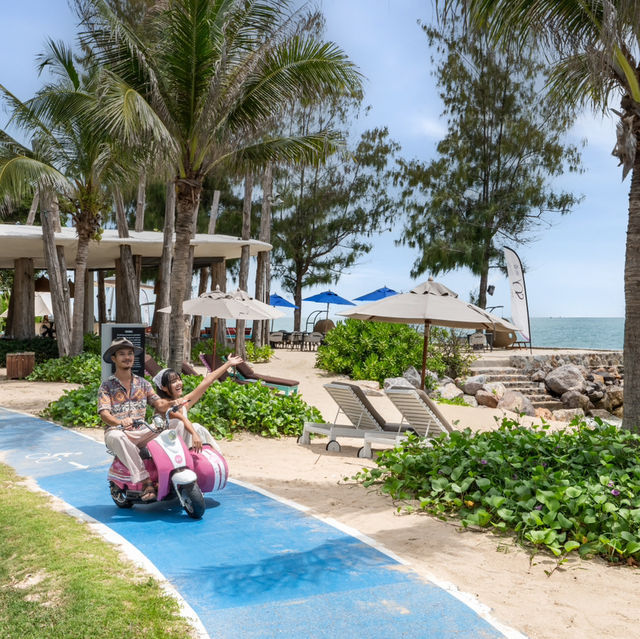 ที่พักหัวหินติดทะเล สระสวย กิจกรรมจุกๆ 🏖️