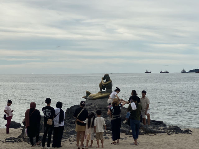 หาดสมิหลาตรึงใจ สงขลา