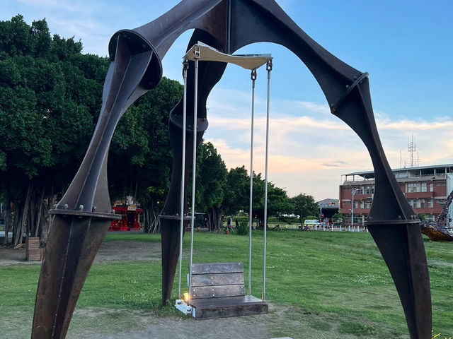 在高雄拍照打卡的藝術 哈瑪星鐵道文化園區的創意與歷史