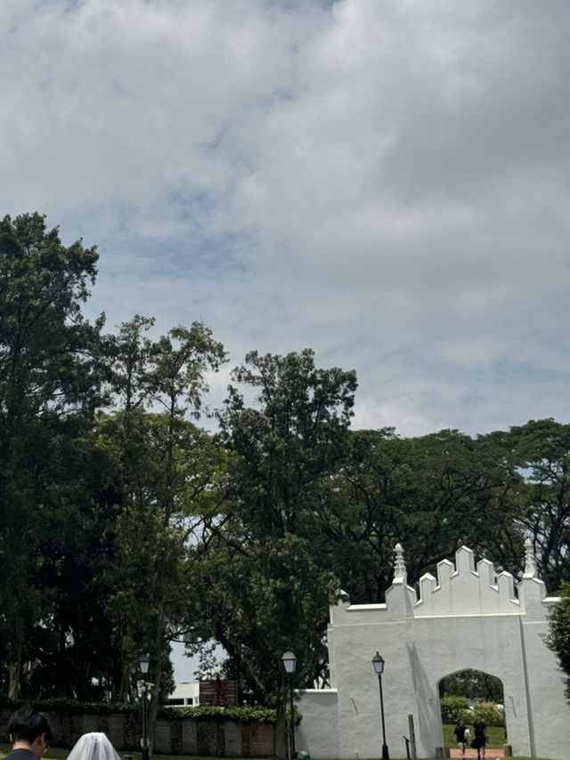 🇸🇬 Exploring the Garden City: A Visit to Fort Canning Park, Singapore