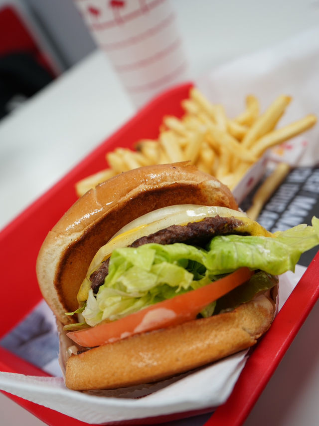 アメリカ｜西海岸に行ったら食べるべきファストフード IN-N-OUT