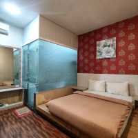🇮🇩 Warm Welcomes and Exceptional Service at Hip Hope Hotel