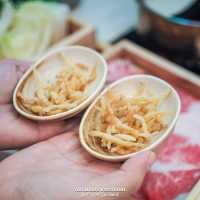 ชาบูเป็นเซ็ต สุดคุ้ม