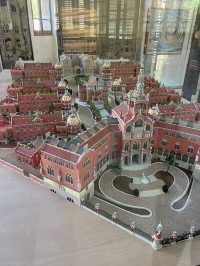 Barcelona - a place full of amazing architectures. Even Hospital are a piece of art!