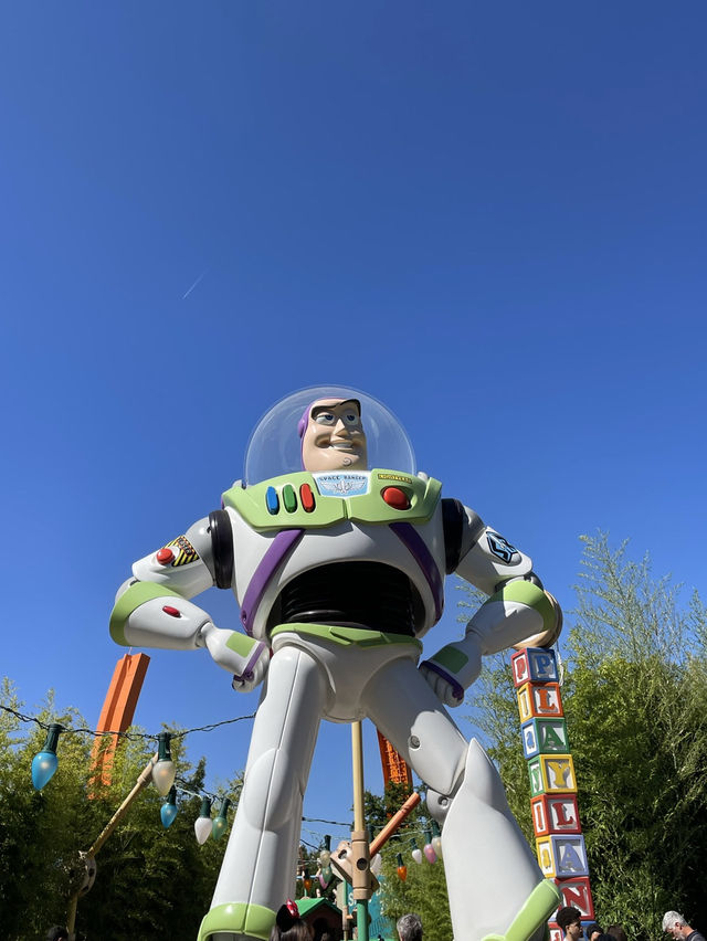 야외데이트하면 역시 놀이공원! 놀이공원하면 디즈니랜드🎡