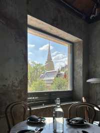 อิ่มในเมือง คาเฟ่สุดคลาสสิกย่านพระนคร