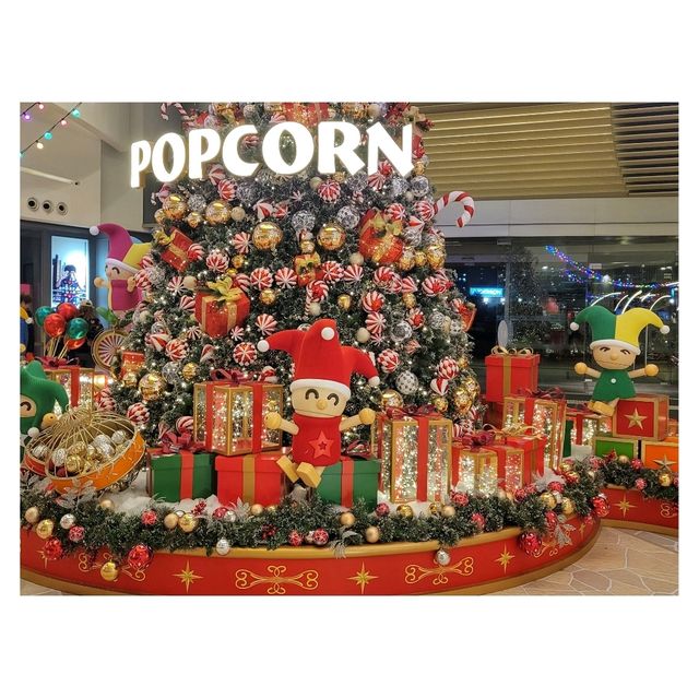 🎄✨ 將軍澳站港鐵商場PopCorn的聖誕佈置：甜蜜夢幻的冬日奇遇！ ✨🎄