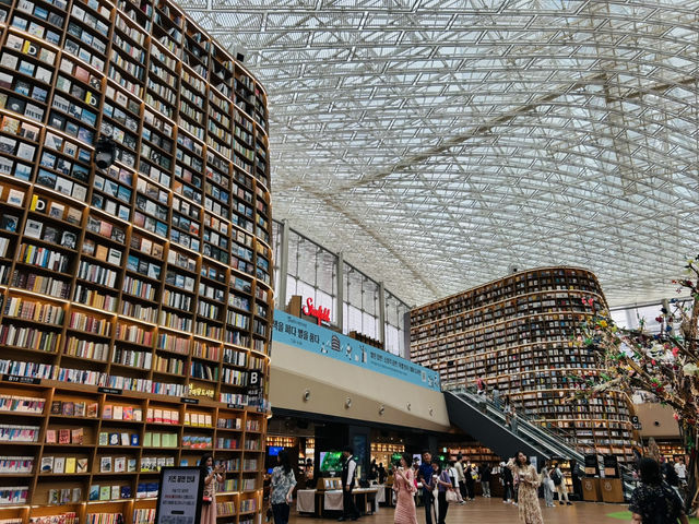 韓国　ピョルマダン図書館