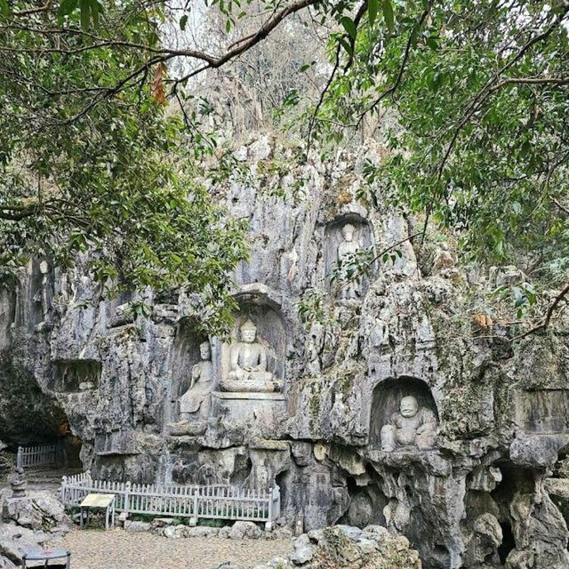 Lingyin Temple