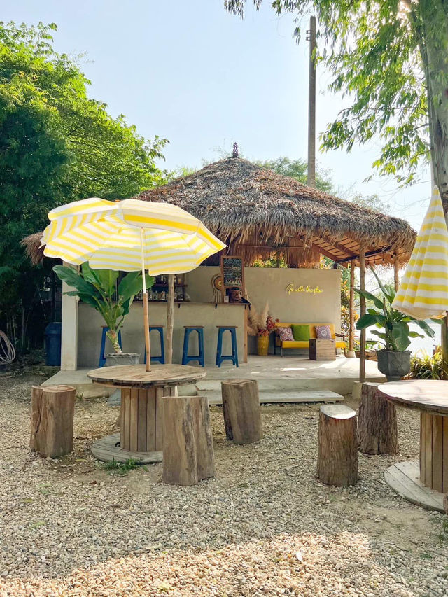 ร้านคาเฟ่ริมน้ำแม่กลอง 🌿🌳 High River Café