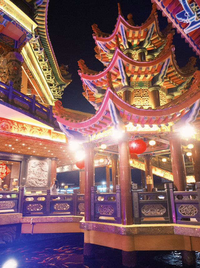 🌙 Nighttime Serenity: Exploring the Nine Emperor Gods Temple in Butterworth 🏮✨