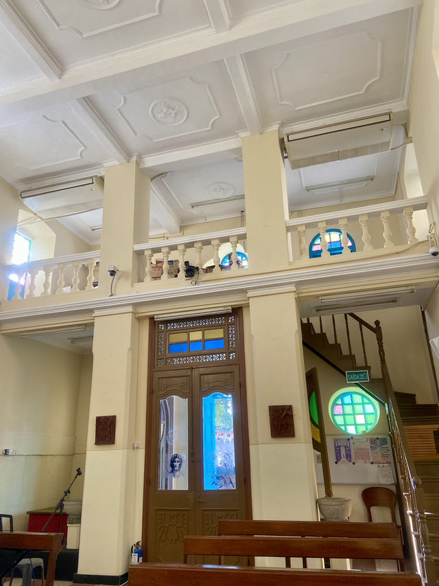 💒🌈澳門路環亮眼「聖方濟各聖堂」｜取景拍照打卡聖地💛😍