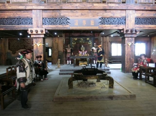 阿壩古羌城，體驗四川少數民族的旖旎風情。
