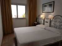 入住巴塞隆納近郊的海邊度假勝地：錫切斯港酒店 Port Sitges Hotel