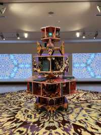 🇦🇺 Lost in a Kaleidoscope: A Journey Through the NGV