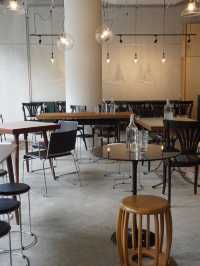 Chic Vibes and Irresistible Waffles: A Perfect Brunch at Wakey Wakey