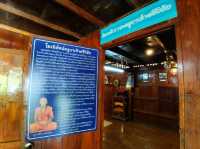 พามากราบสักการะ พระบรมอัฐิพระนางจามเทวี