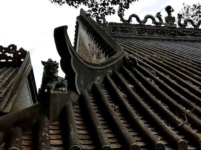 静かな香港を探して青山禅寺