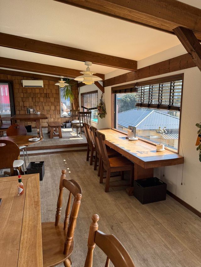 【熊本観光】阿蘇ののどかな場所にあるフレンドリーなカフェ☕️