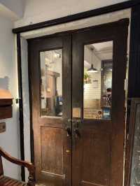 A Cozy Café Escape in Little City 