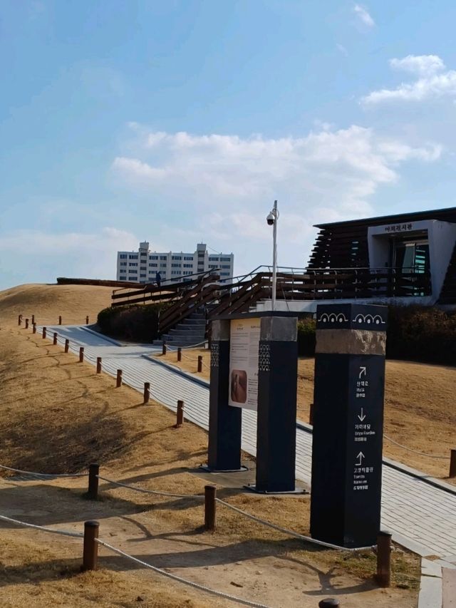역사 속을 걷는 산책길 ⛩️🌿