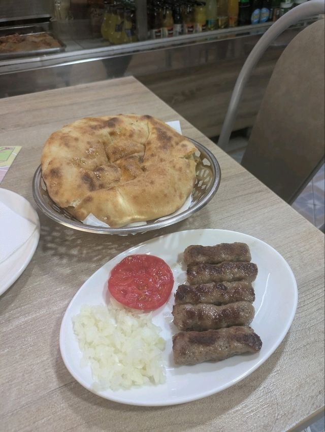 モスタルおすすめのレストラン