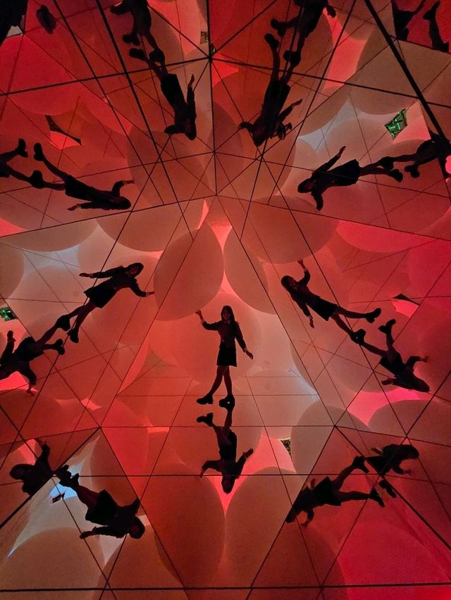 งานนิทรรศการสุดอลังการ ที่ teamLab Macau 2025