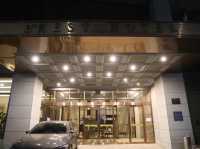 雷斯特公寓Test hotel房間竟然有按摩椅太舒服了？來金浦這家就對了！早餐美味、地點便利，還有按摩椅房型可選！