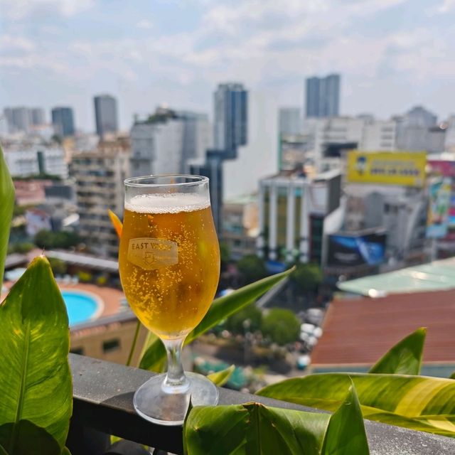 Alagon Saigon 🇻🇳 Rooftop Bar and Pool 