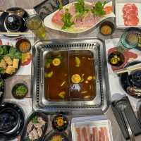 บุฟเฟ่ต์แจ่วฮ้อน🍲กลางสีลม อีเจ้แจ่วฮ้อน