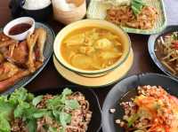 ๑ ในอีสานไก่ย่างเขาสวนกวาง
