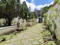 🌺 Kundasang War Memorial: Flowers, History & Mountain Magic! ⛰️