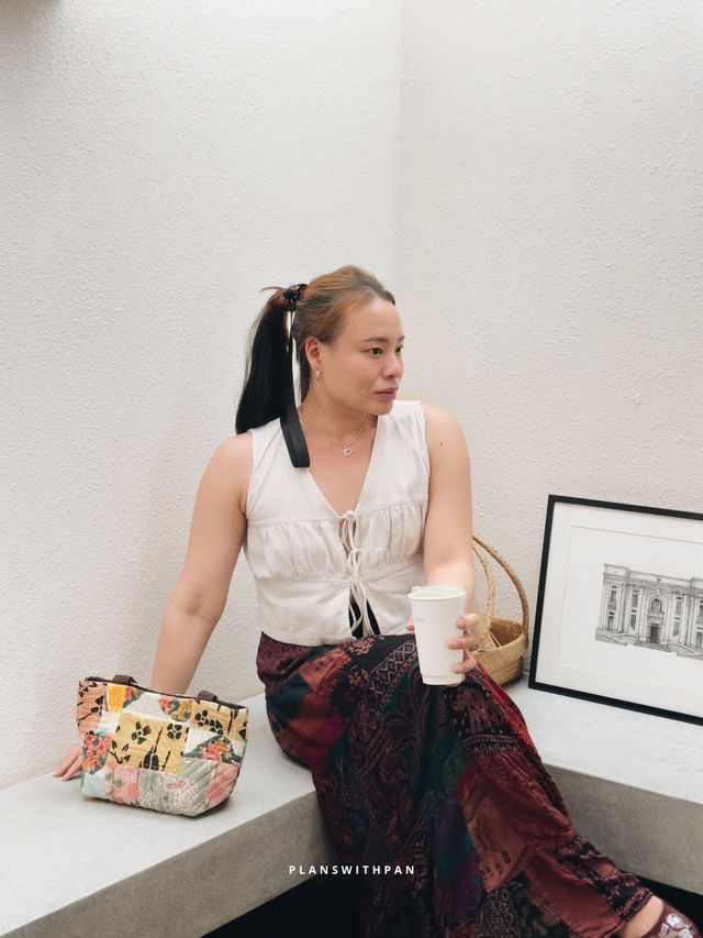 riion chiang mai cafe | stay | gallery . 🤍✨
