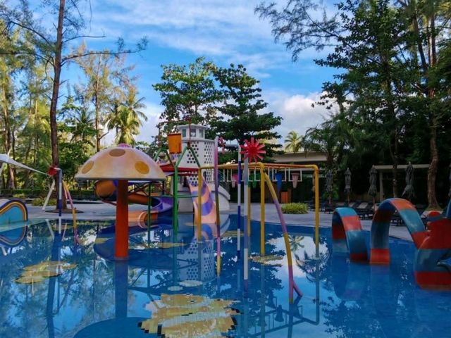 Avani+ Khao Lak Resort, พังงา