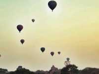 Watching Hot Air Balloons in Bagan: A Sunrise Spectacle in the Sky