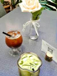 CELEBRATING THE BEAUTY OF BLOOMS IN HANAKOYA FLOWER CAFE PENANG