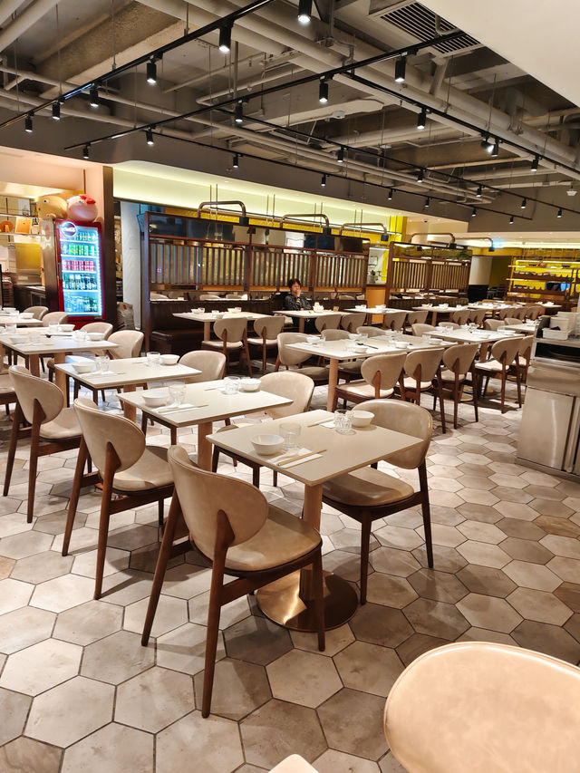 飲夜茶。去「飲茶Yum Cha」
