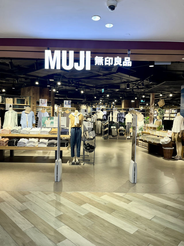 MUJI @ Siam Discovery เรียบง่ายแต่ครบครันในแบบมูจิ