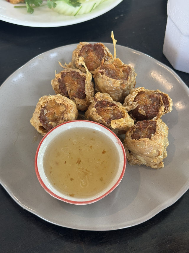 คนรักอาหารทะเลไม่ควรพลาด!!