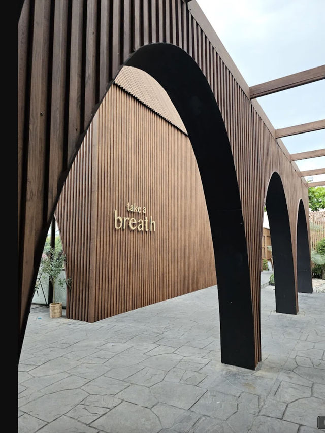 🌿🍰 Take a Breath Café & Eatery – คาเฟ่ลับ🌷🍂