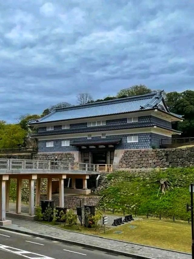 Kanazawa Castle & Kenrokuen – Timeless Beauty in the Heart of Kanazawa