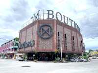 "Ipoh's Artistic Urban Retreat"